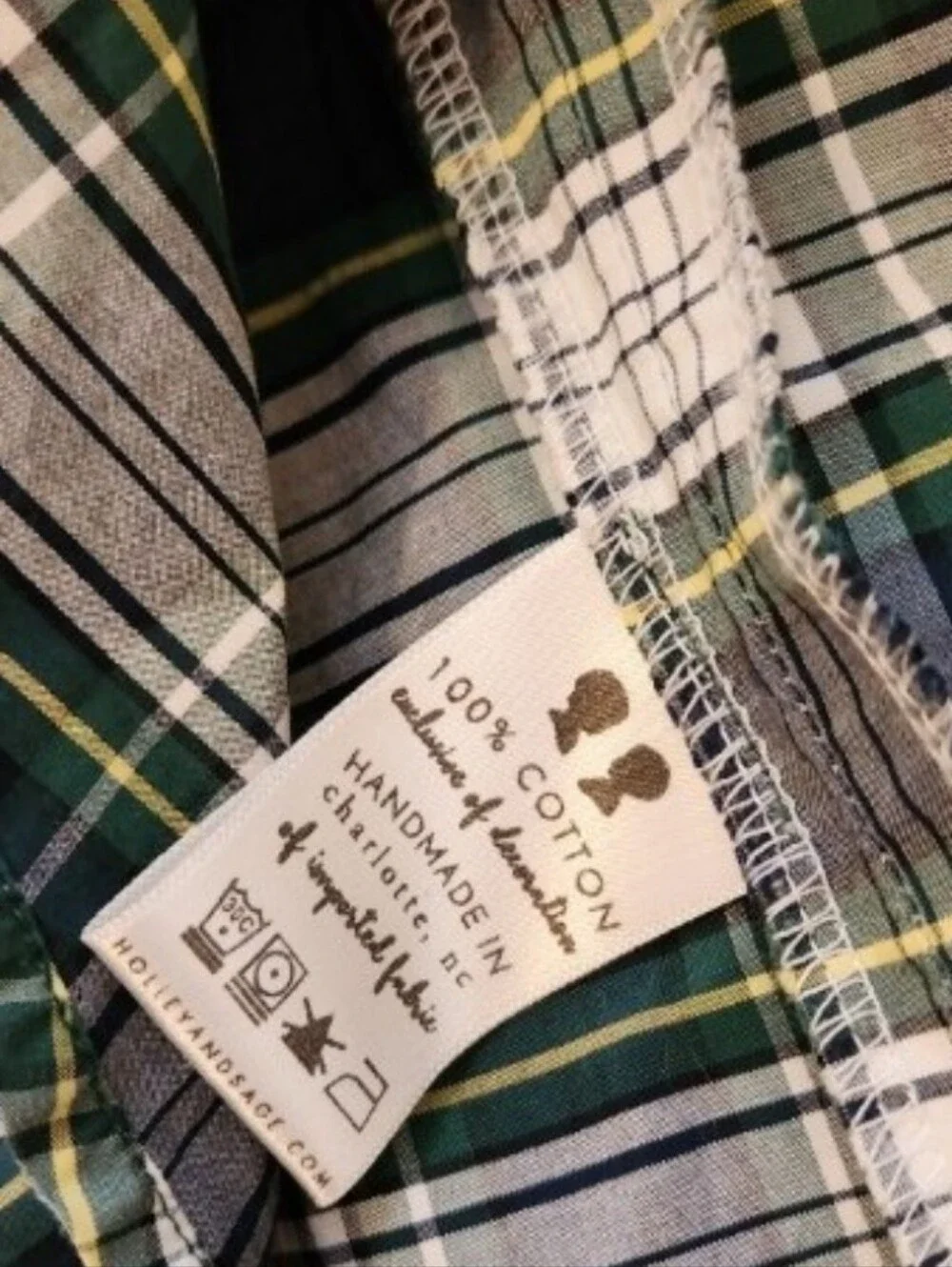Holley & sage 2t handmade USA small shop Christmas plaid outfit set smocked